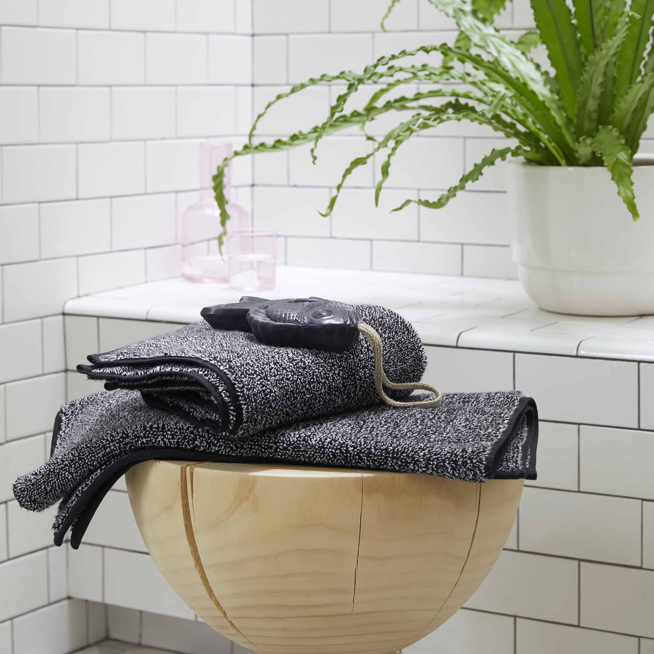 Rewards Super-Plush Hand Towels Set of 2