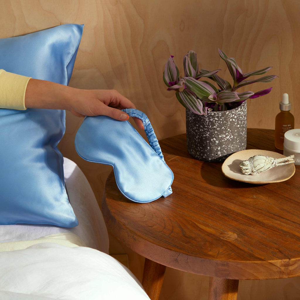 Free Mulberry Silk Eyemask