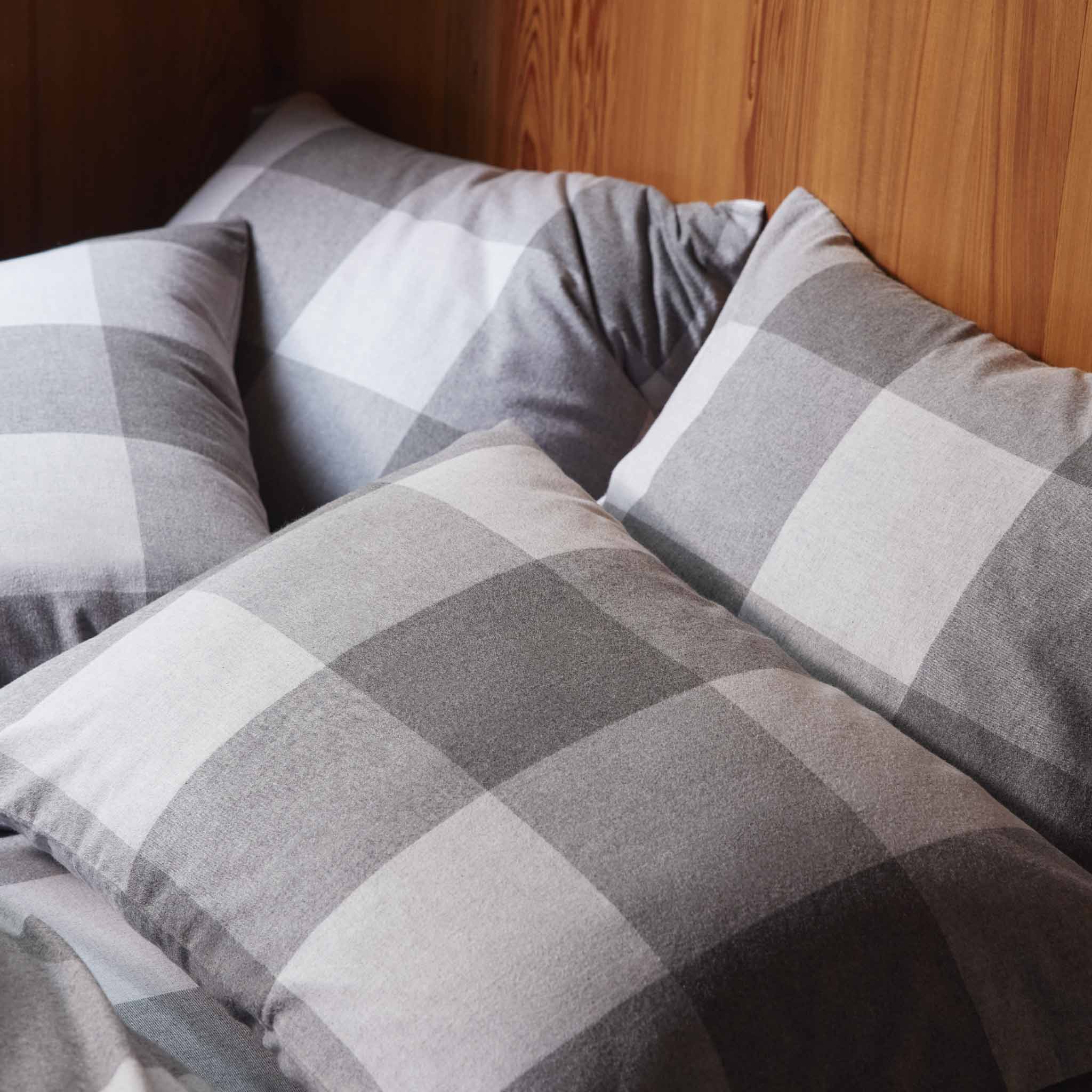 Brushed Flannel Pillowcase Set