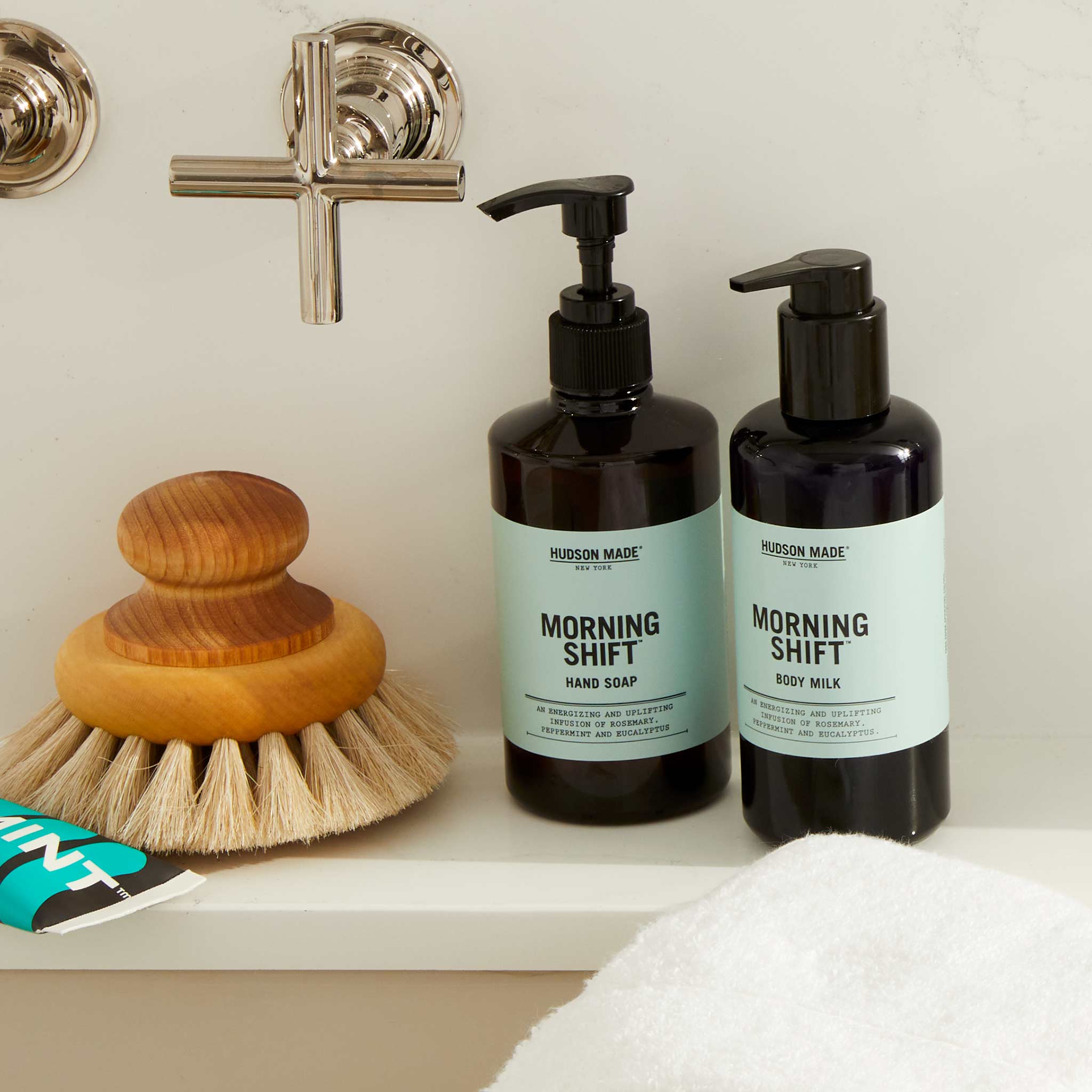 Bath Brush with Knob - Last Call